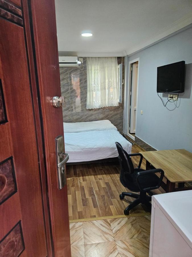 Guest House 2 Floor 巴统 外观 照片